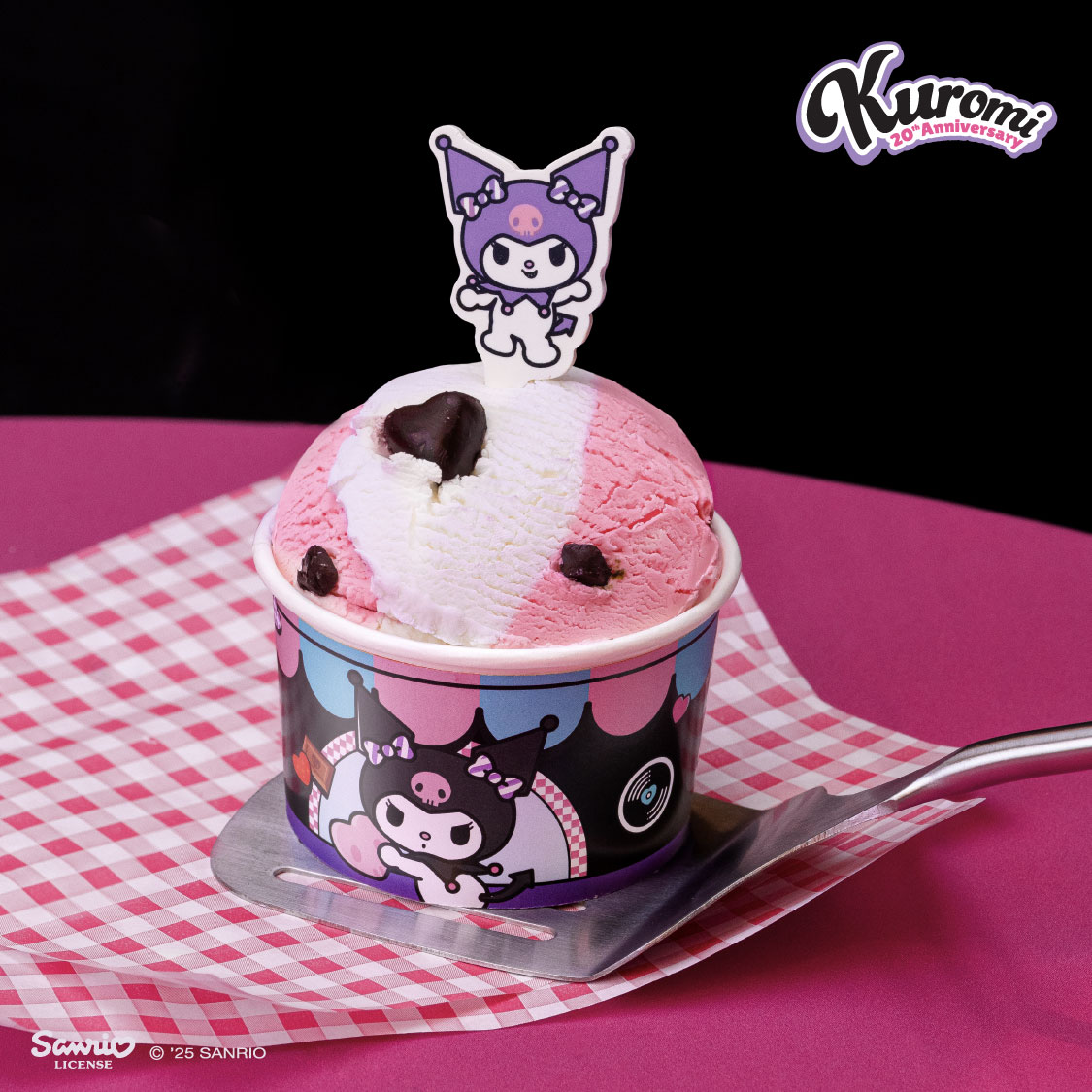 Kuromi Cup Packshot Black